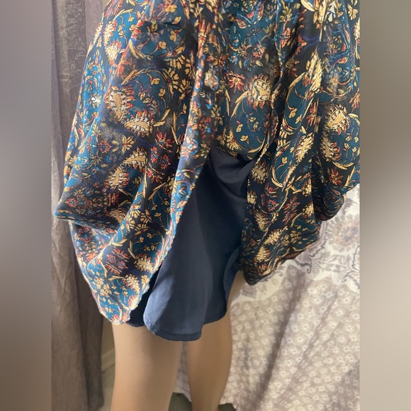 BCBG generation halter top dress - Picture 4 of 7